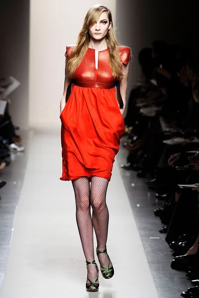 Look 35